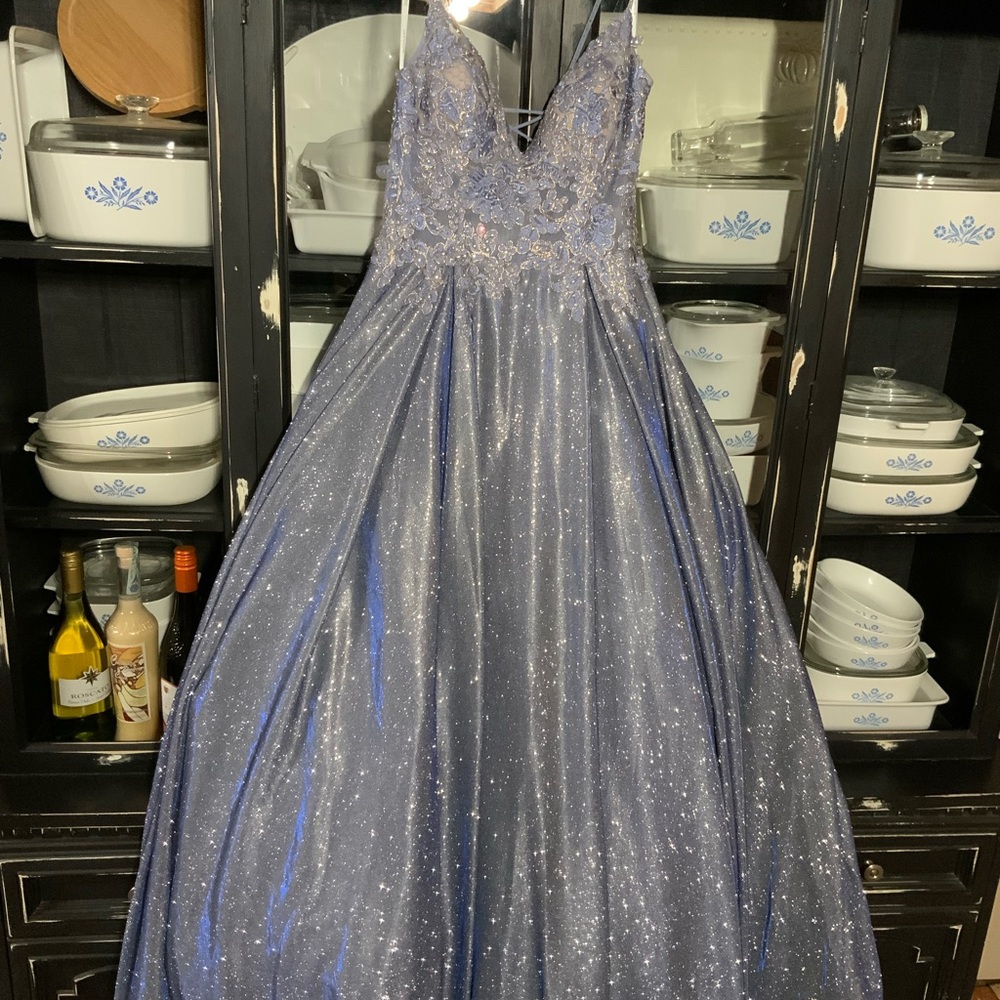 NWOT Jovani Prom Dress Sz 6